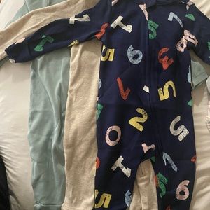 Long sleeve footed one piece